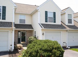 340 Farmview Ln, Mount Joy, PA 17552