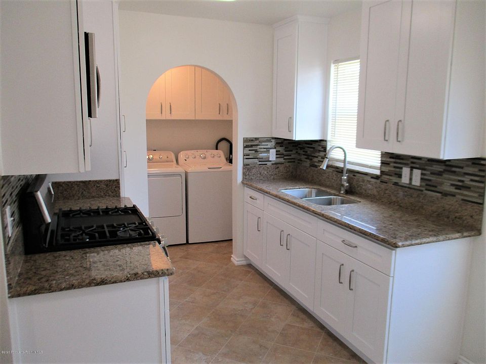 1st image of 565 W Broadway #A