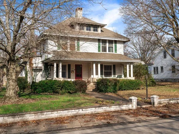 107 Richmond Ave, Nicholasville, KY 40356