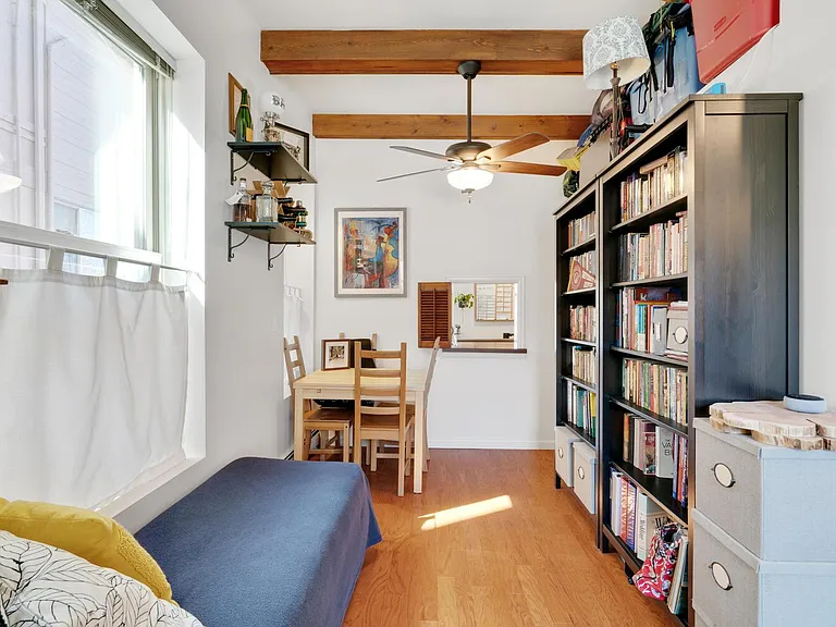 1331 N Franklin St #B — Photo 5