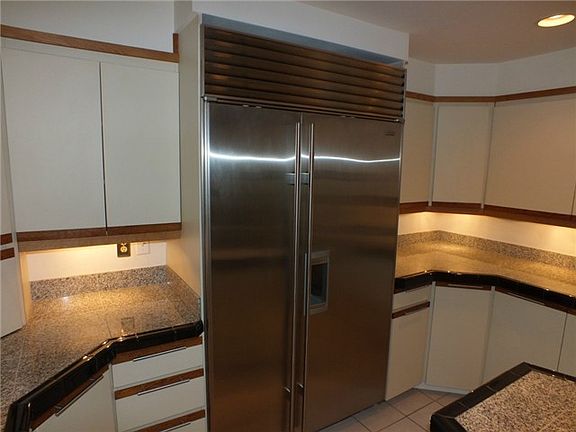5th image of 6204 71st Avenue Ct NW