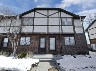 3113 Highcliff Ct, Columbus, OH 43231