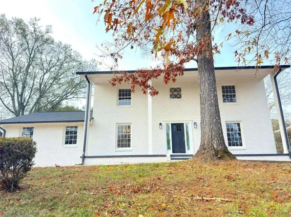 3827 Wake Forest Rd, Decatur, GA 30034