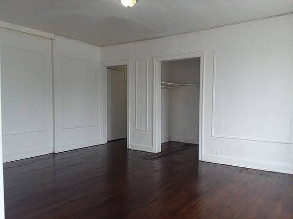 3rd image of 10 Ferris St #117