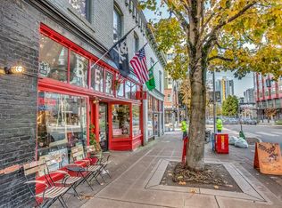 123 Bell St #123, Seattle, WA 98121