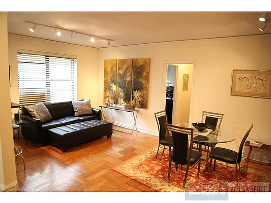 Rented by Aclawrence | media 4