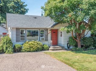 334 N Madison St, Monroe, WA 98272