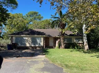 2214 Rimrock St, Kemah, TX 77565