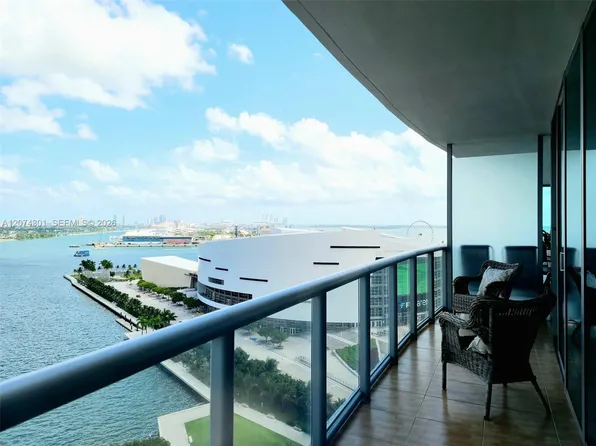 888 Biscayne Blvd, Miami, FL
