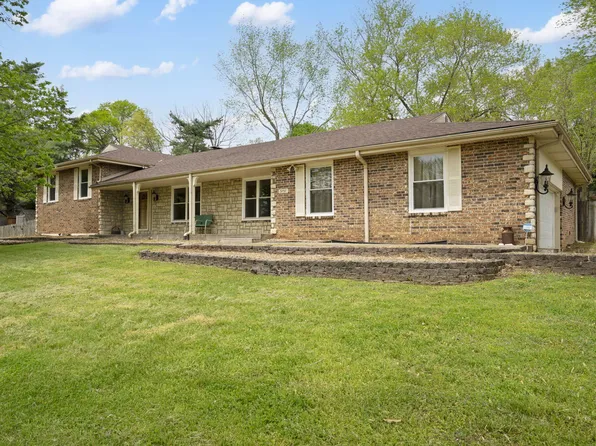 5757 E Meadowmere Street, Springfield, MO 65809