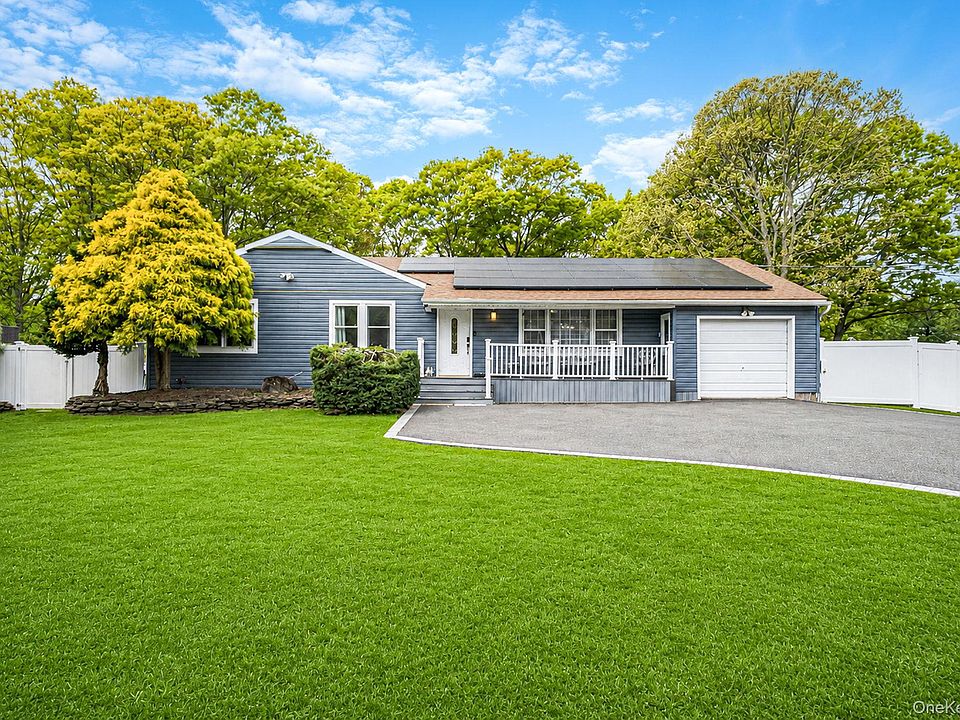 1st image of 208 Church Dr