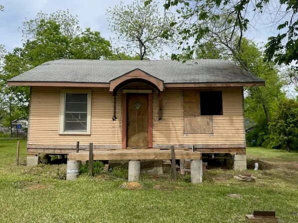 515 E Murray St, Denison, TX 75021