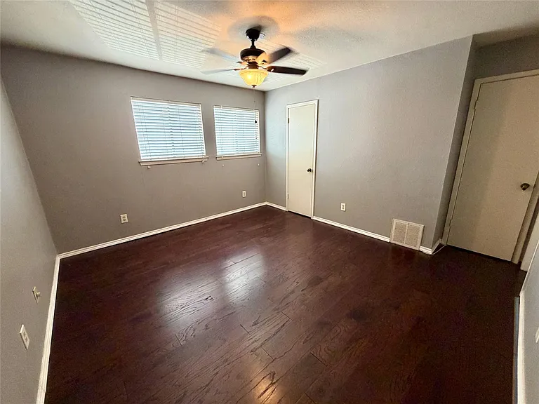 6910 Hart Ln #703 — Photo 13
