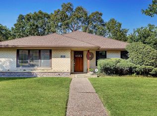 3702 Linkwood Dr, Houston, TX 77025