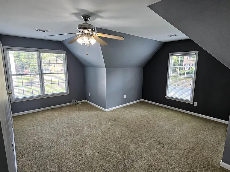1381 Providence Dr — Photo 17