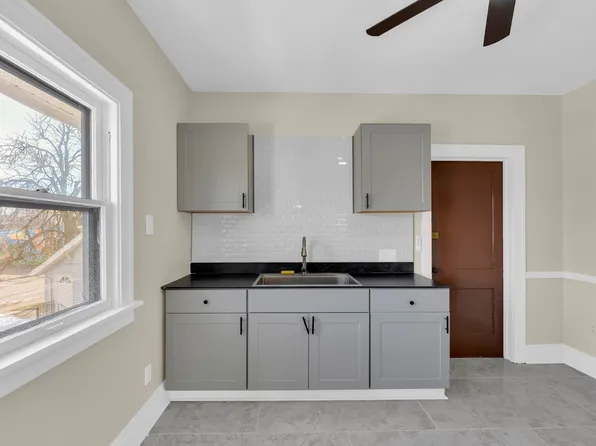 3507 Behrwald Ave #2, Cleveland, OH 44109