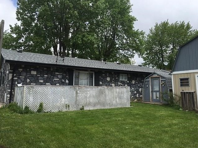 2nd image of 5135 W Bertha St
