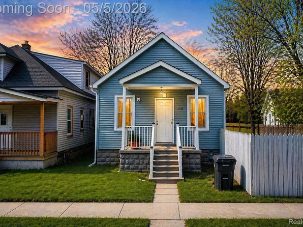 2415 McLean St, Hamtramck, MI 48212