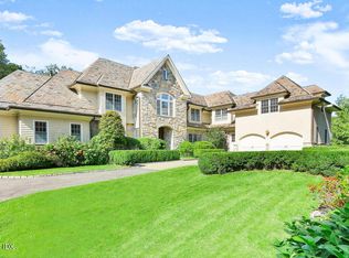 10 Sherwood Ave, Greenwich, CT 06831