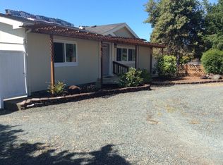 1924 Maple St, Myrtle Point, OR 97458