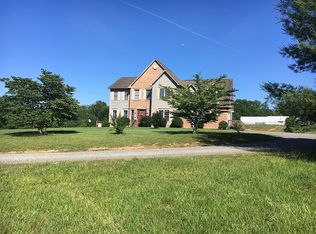 2744 Glendale Rd, Galax, VA 24333