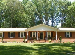 305 Brookfield Cir, Salisbury, NC 28146