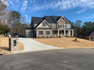 12630 Silver Fox Ct, Roswell, GA 30075