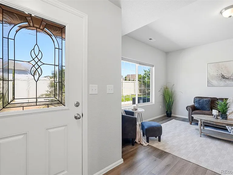 7375 Forest Meadows Ave — Photo 8