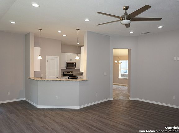 5th image of 1855 W Mill St