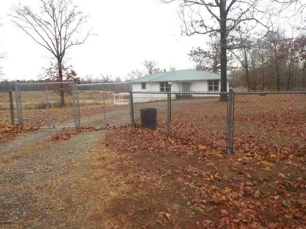 4 Friendship Rd, Rose Bud, AR 72137