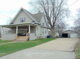 1301 E Main St, Little Chute, WI 54140