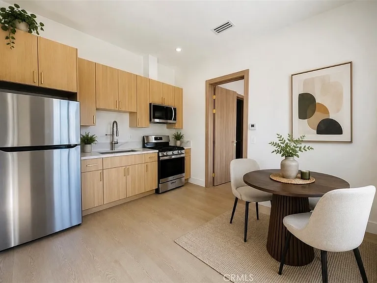 18225 Sugarman St — Photo 9