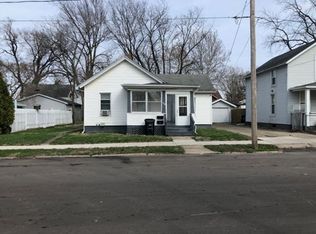 1219 N Oak St, Bloomington, IL 61701