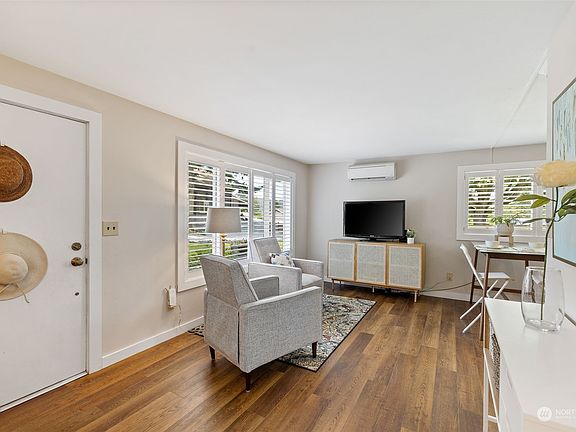 4th image of 316 Heather Drive