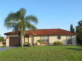 1081 SW Bellevue Ave, Port Saint Lucie, FL 34953