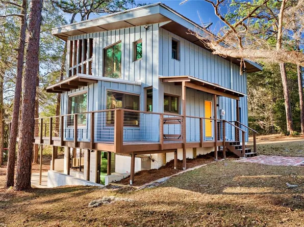 123 Lake Mason Trl, Hawthorne, FL 32640