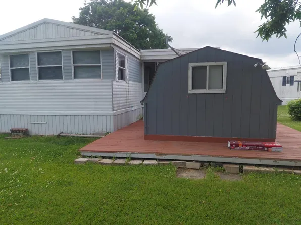 498 Sheffield Dr #498, Dimondale, MI 48821