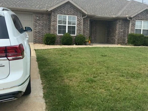 110 Sage St, Centerton, AR 72719