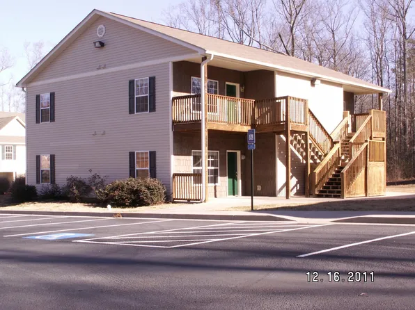 7204 Courtyard Dr, Dawsonville, GA 30534