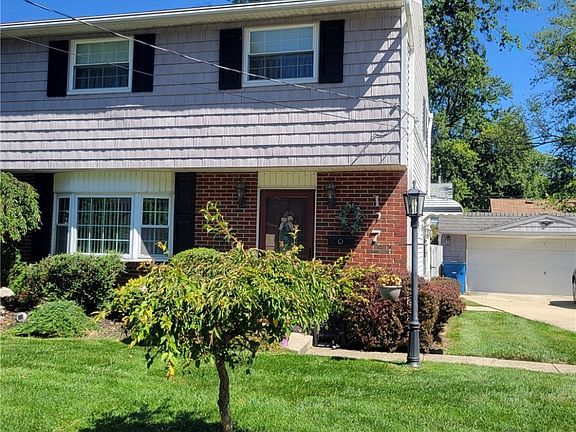 3rd image of 127 Shelton Blvd