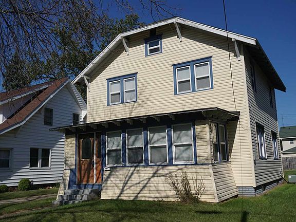 2nd image of 122 N Corona St