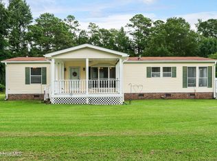 124 Hunter Ct, Rocky Point, NC 28457