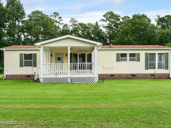 124 Hunter Court, Rocky Point, NC 28457