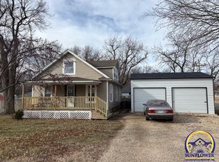 1653 Prairie St, Emporia, KS 66801