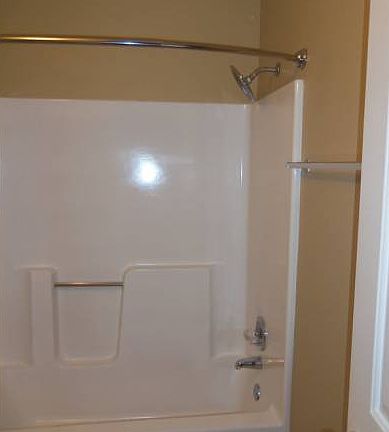 bathroom/rain shower