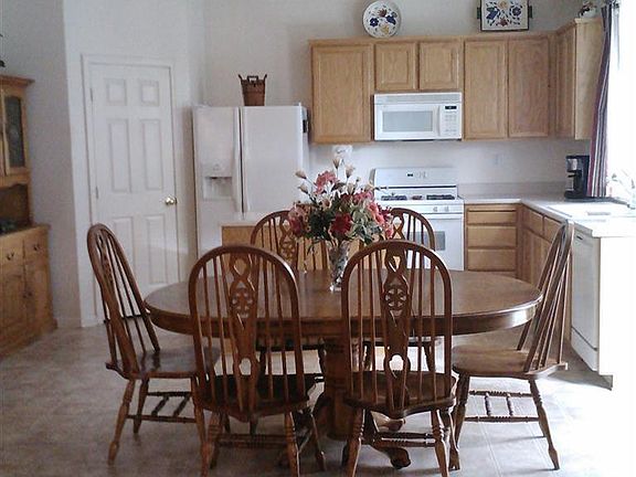 4th image of 980 Cherry Blossom Ln