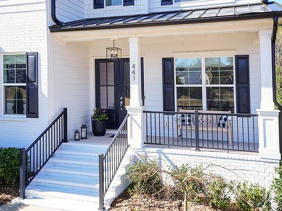 2nd image of 441 Bertram Valley Rd