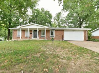 1173 Forest Home Dr, Saint Louis, MO 63137