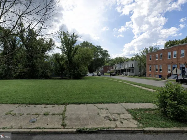 3842 Reisterstown Rd, Baltimore, MD 21215