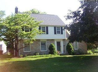 181 Ridgewood Dr, Youngstown, OH 44512